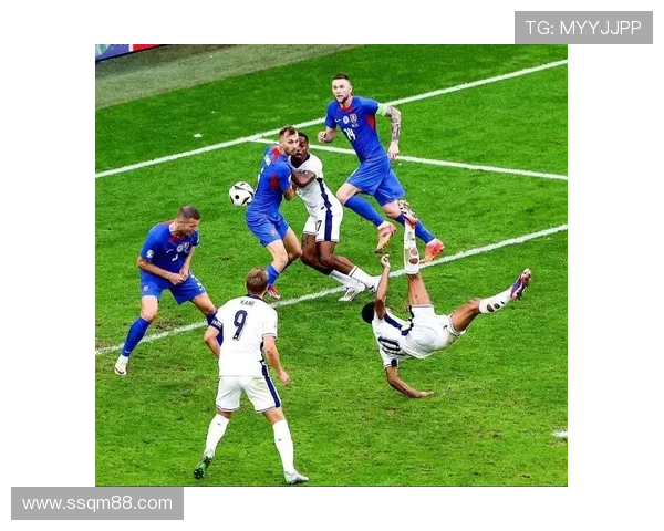 黑子足球传奇:从街头少年到世界巅峰巨星的逆袭之路